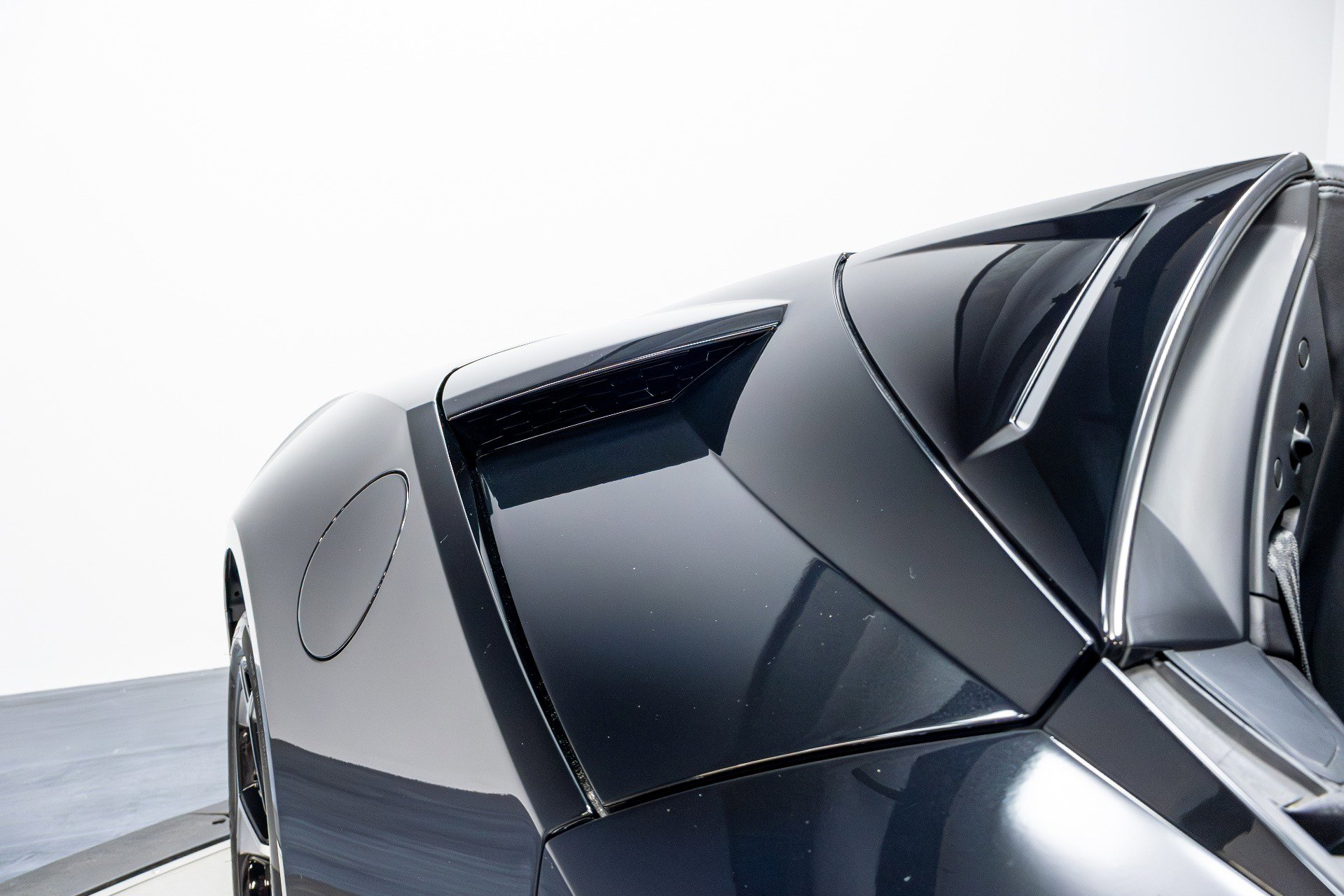 Used 2020 Lamborghini Huracan EVO image 54