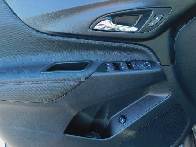 Used 2024 Chevrolet Equinox RS w/ RS Leather Package image 27