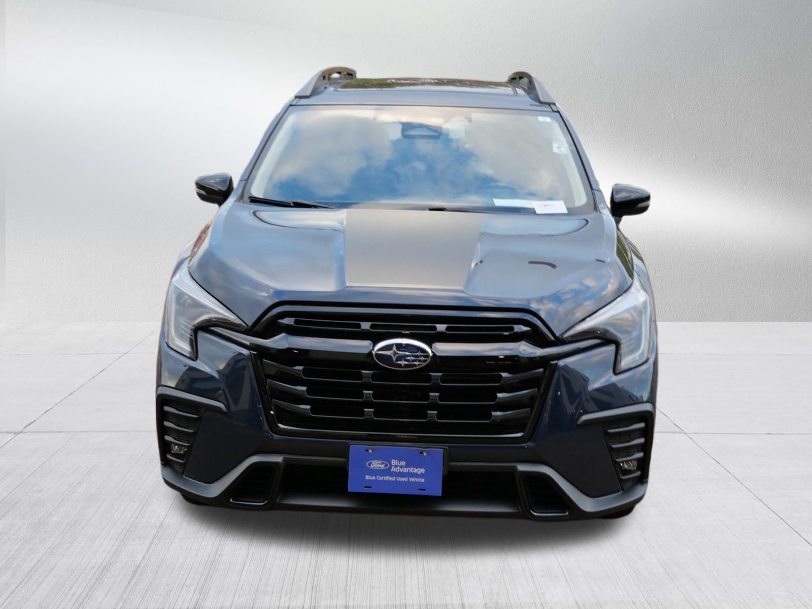Used 2023 Subaru Ascent Onyx Edition AWD/4WD image 2