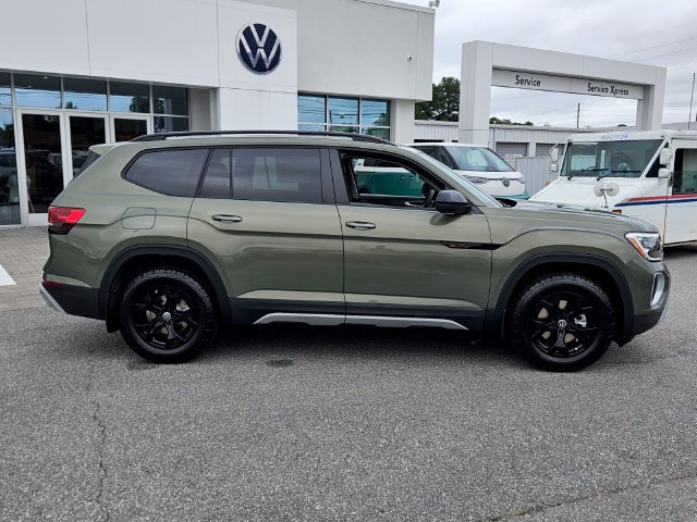 New 2026 Volkswagen Atlas Peak Edition AWD/4WD image 16