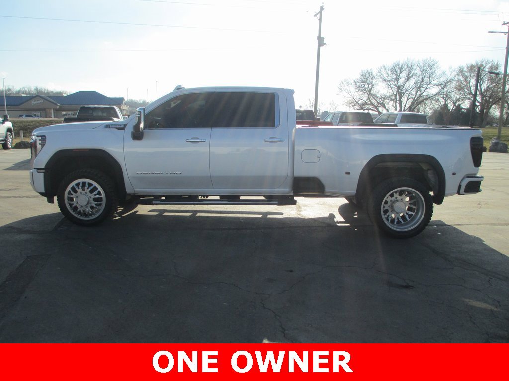 Used 2024 GMC Sierra 3500 Denali w/ Denali Reserve Package image 9