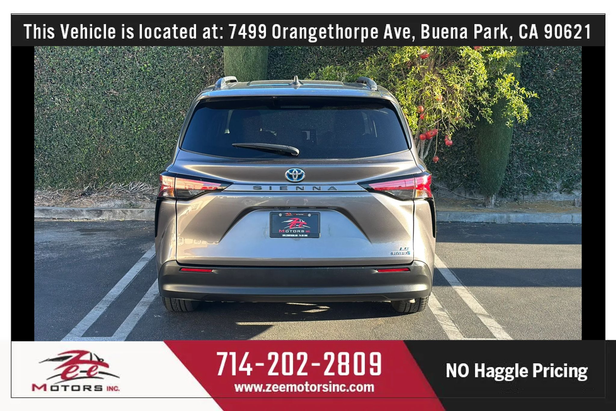 Used 2021 Toyota Sienna LE w/ LE Plus Package FWD image 8