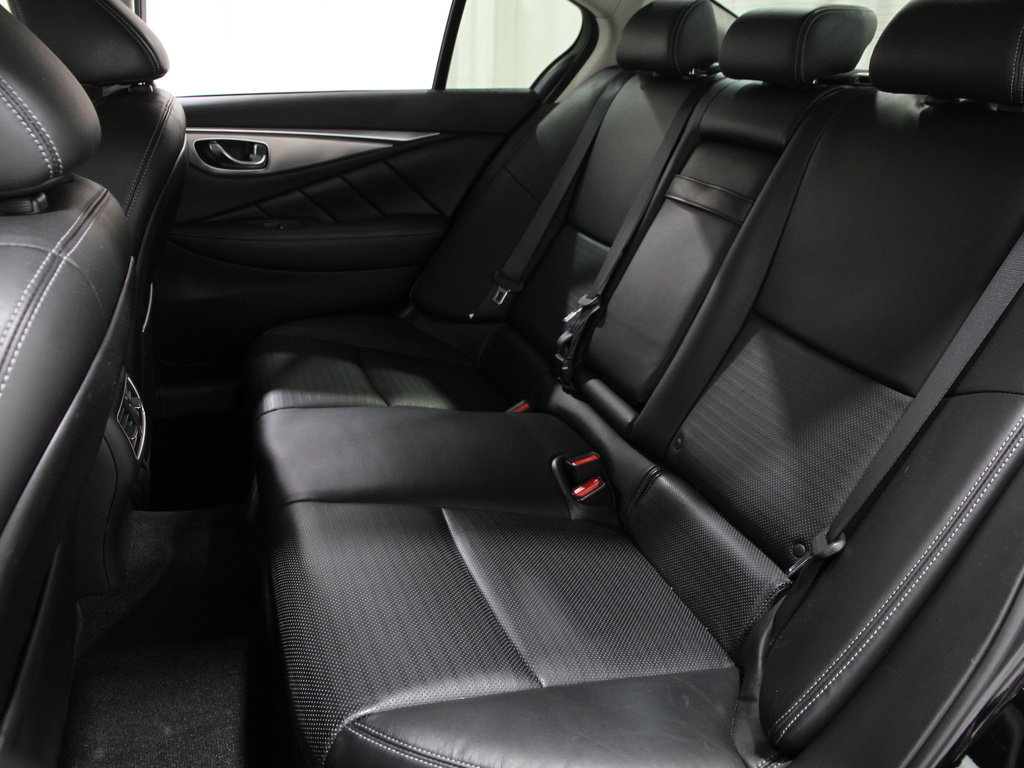Used 2018 INFINITI Q50 Sport image 19