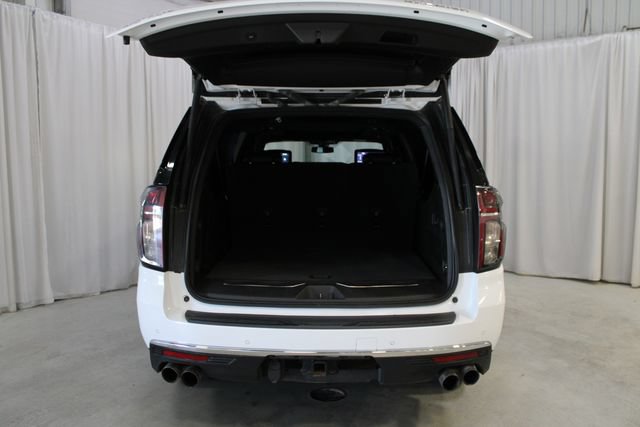 Used 2021 Chevrolet Suburban Premier AWD/4WD image 35