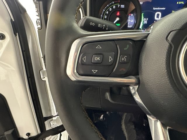 Used 2024 Jeep Wrangler Unlimited Sahara AWD/4WD image 14
