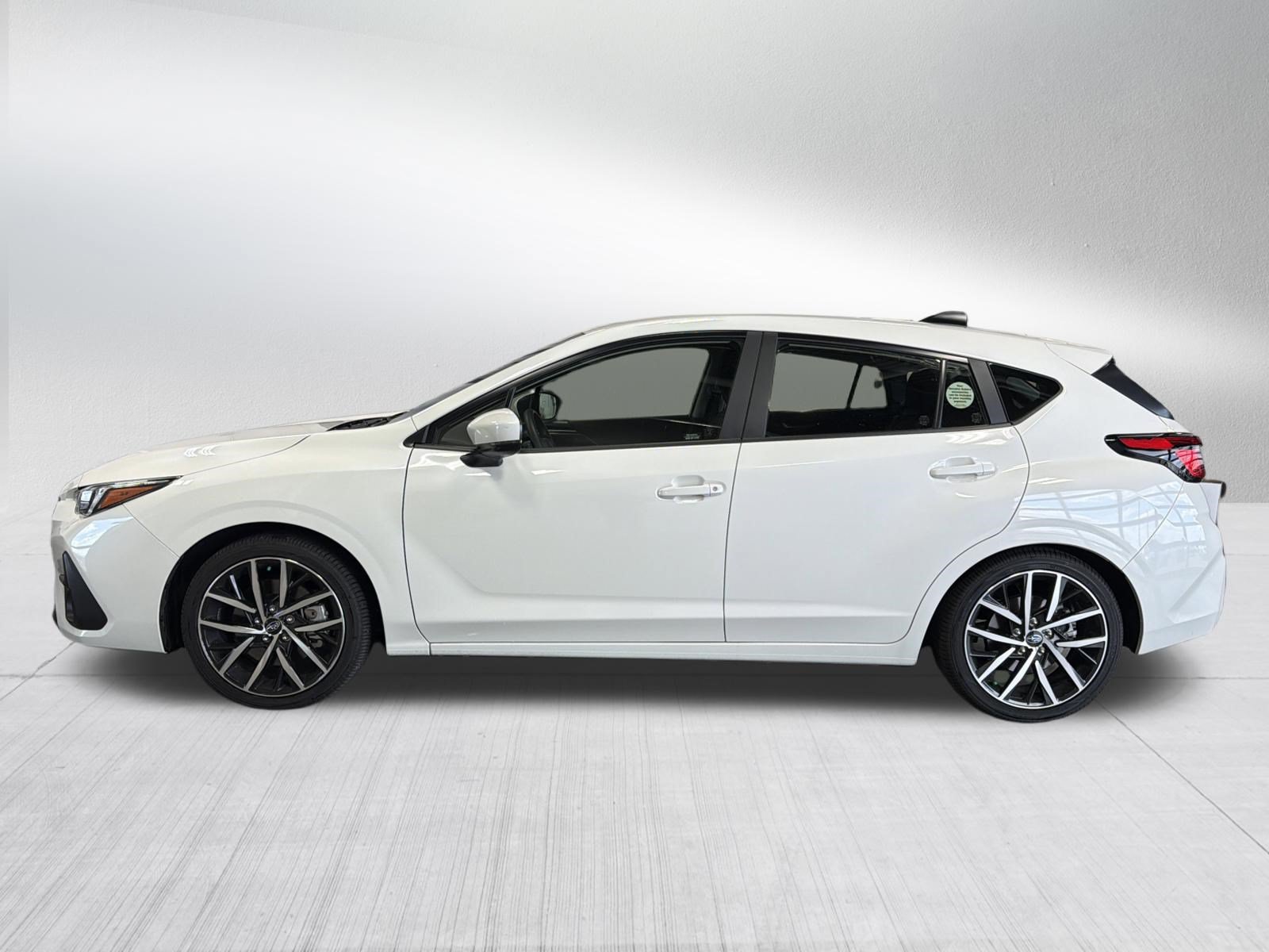 Certified 2025 Subaru Impreza 2.0i Sport AWD/4WD image 4