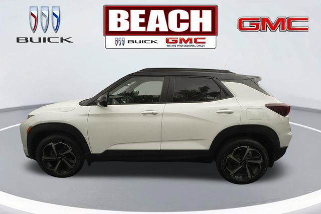 Used 2022 Chevrolet TrailBlazer RS w/ Sun and Liftgate Package AWD/4WD image 6