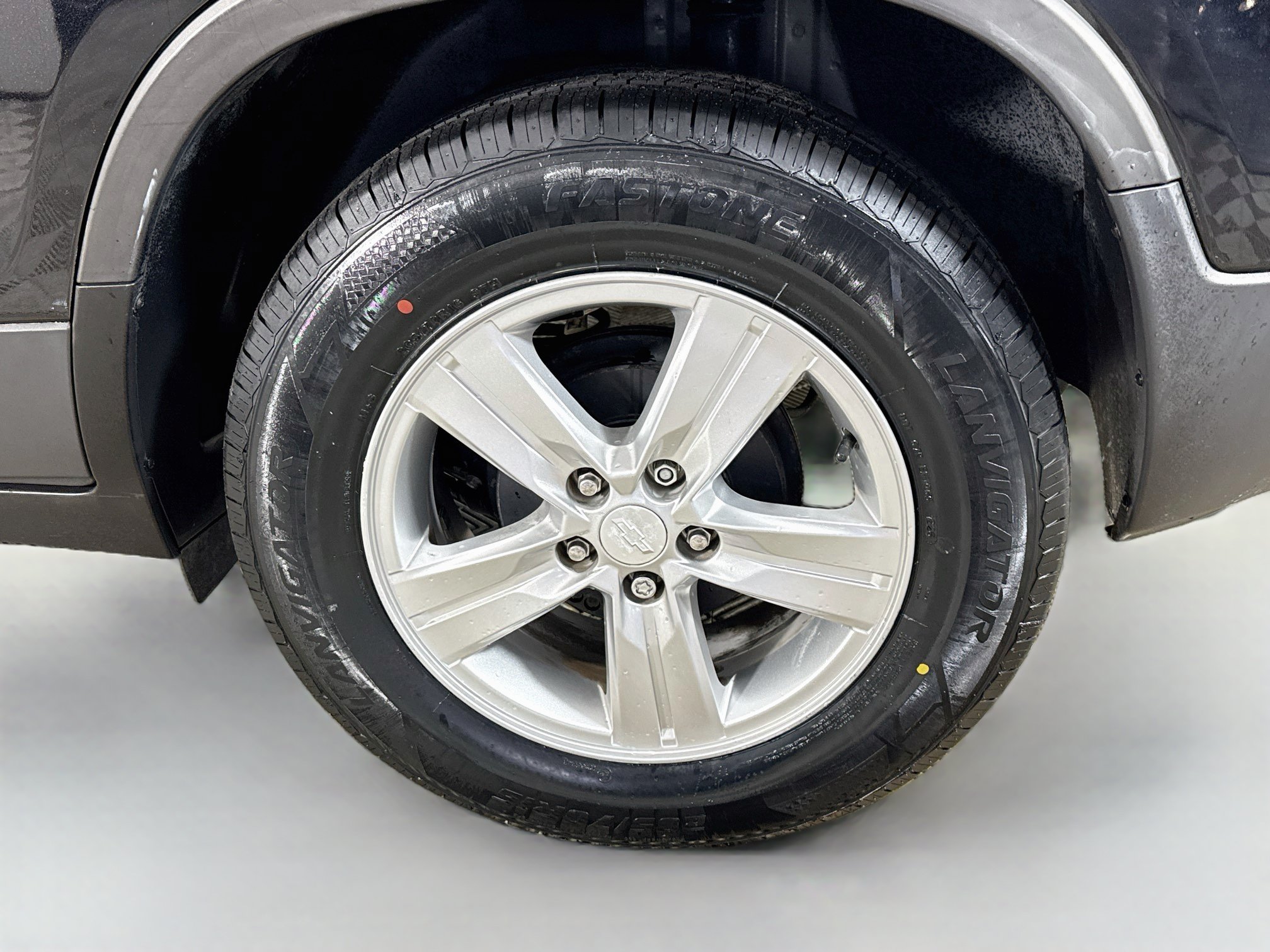 Used 2020 Chevrolet Trax LT FWD image 36