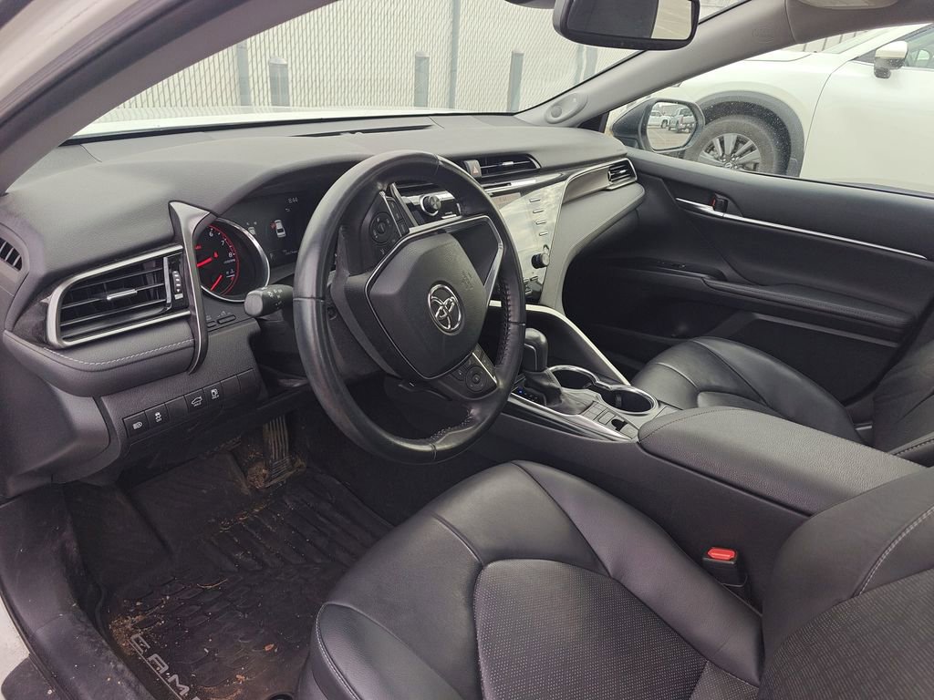 Used 2020 Toyota Camry XSE w/ Navigation Package image 7