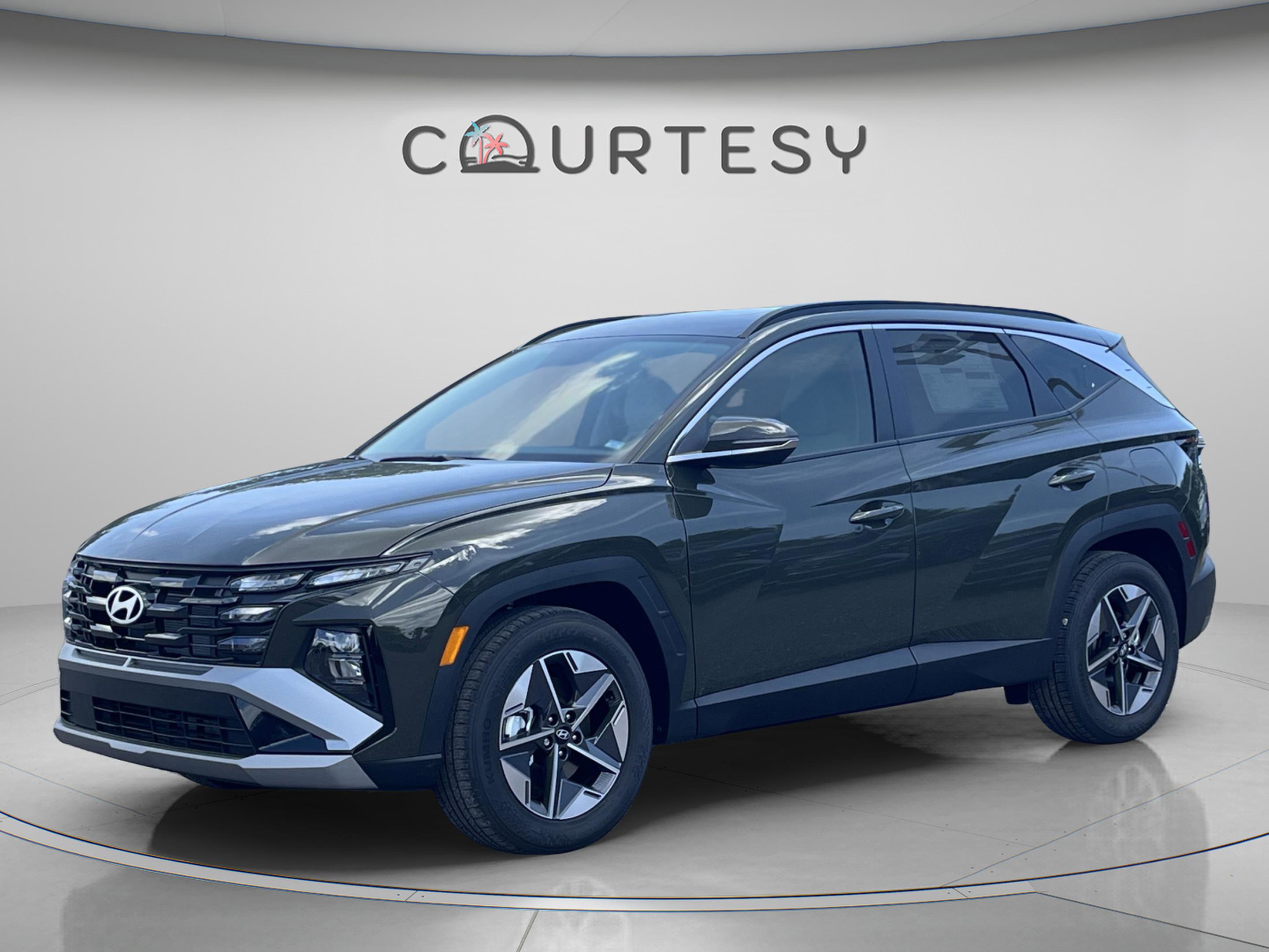 New 2026 Hyundai Tucson SEL FWD image 1