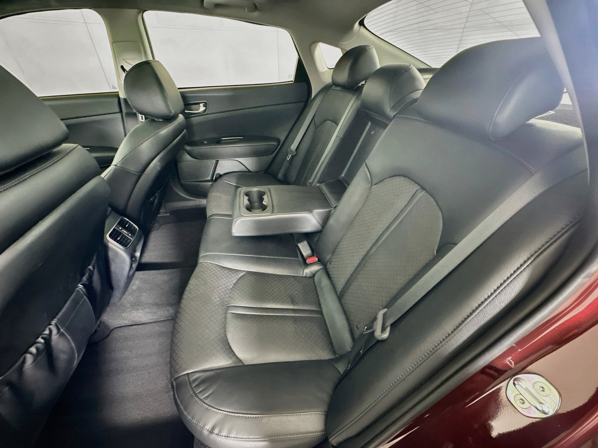 Used 2019 Kia Optima EX w/ EX Premium Package FWD image 29