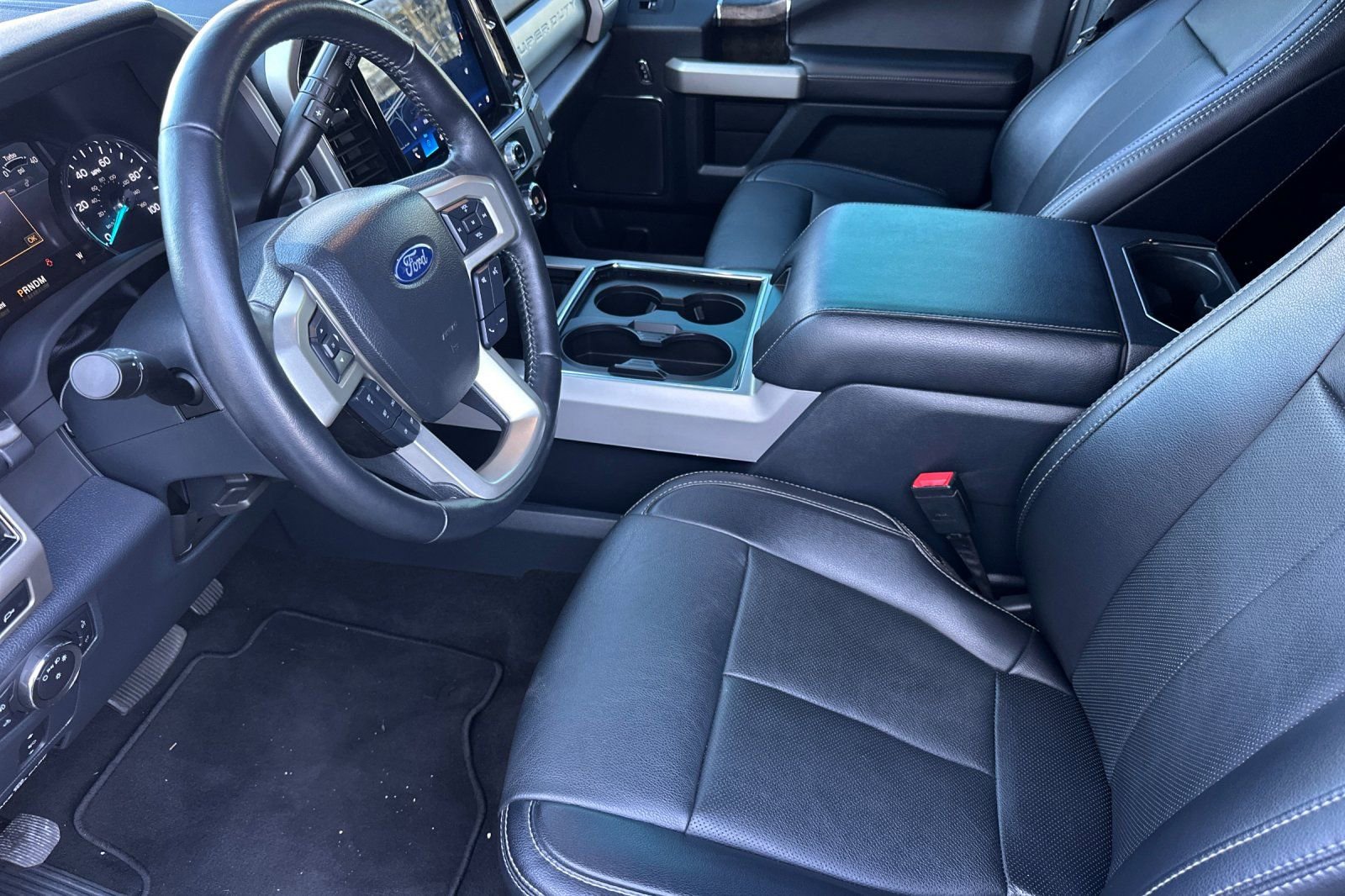 Used 2022 Ford F250 Lariat image 10