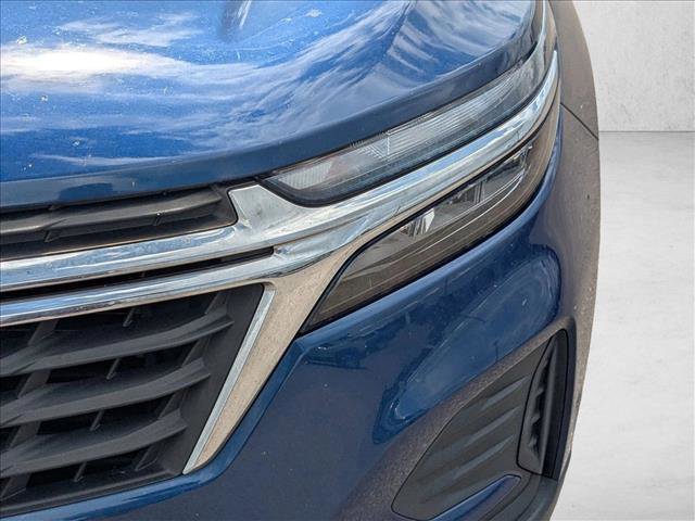 Used 2022 Chevrolet Equinox LS FWD image 9