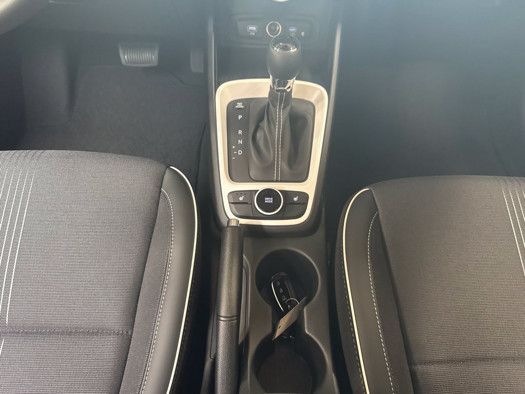 New 2026 Hyundai Venue SEL FWD image 17