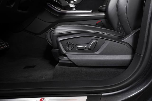 Used 2024 Audi SQ8 Prestige image 21