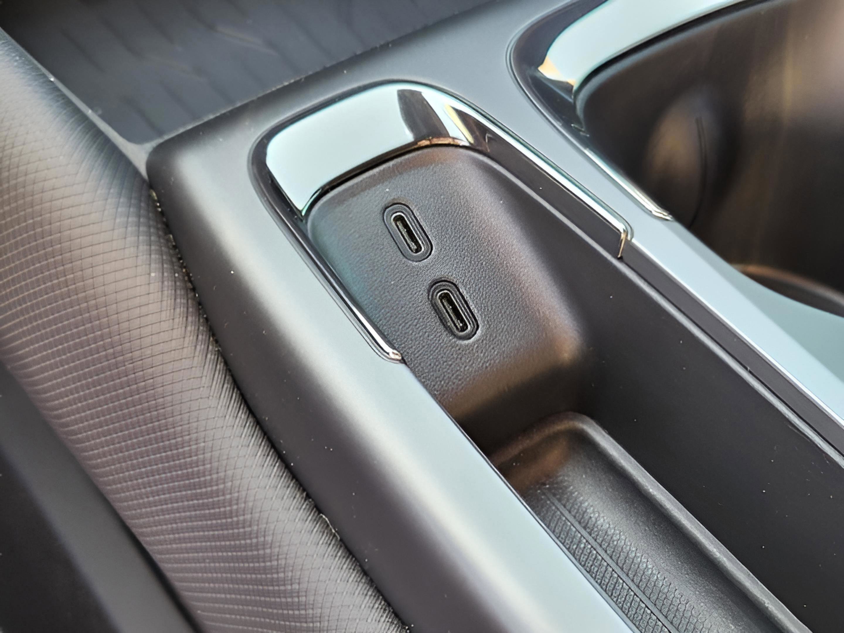 New 2025 Chevrolet Equinox EV RS w/ Active Safety Package 3 image 18