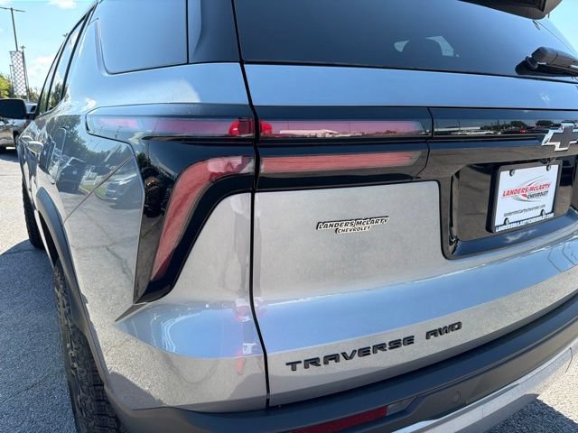 New 2027 Chevrolet Traverse Z71 w/ Driver Confidence Package AWD/4WD image 19