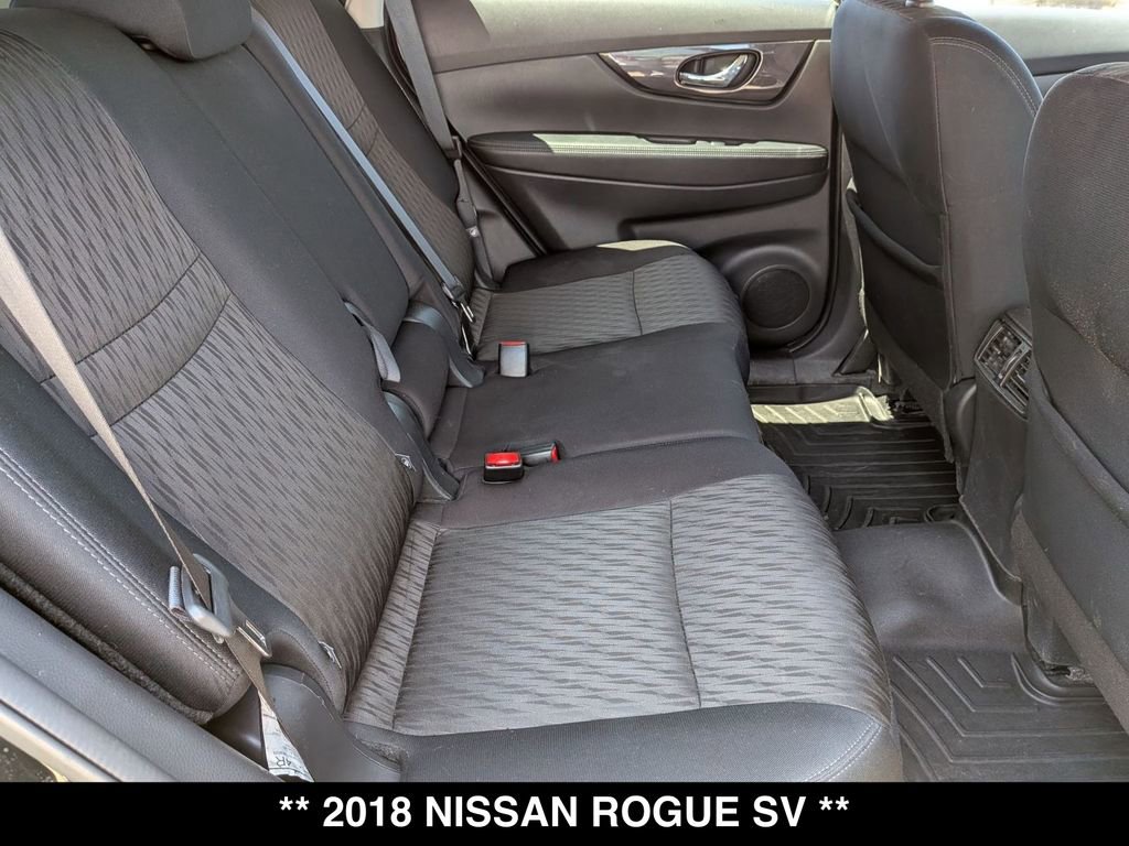 Used 2018 Nissan Rogue SV FWD image 26
