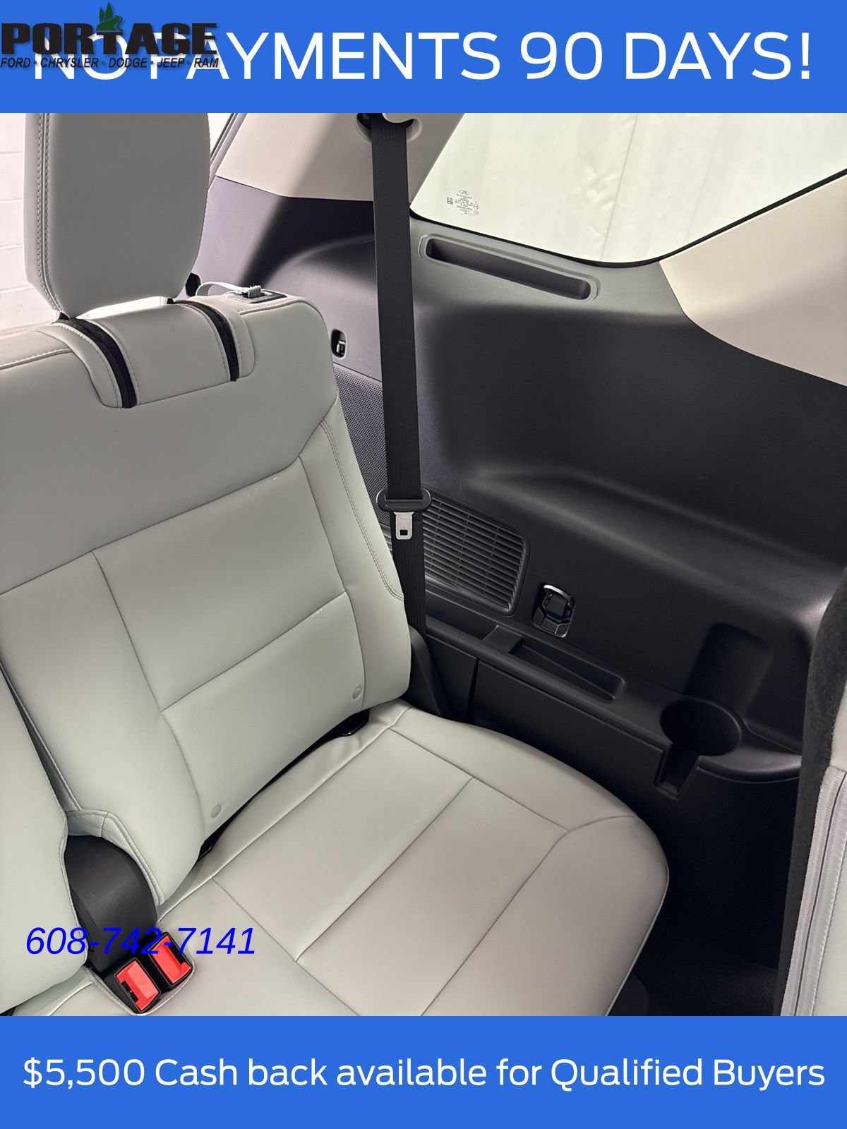 New 2026 Ford Explorer Platinum w/ LUX Leather Package AWD/4WD image 38