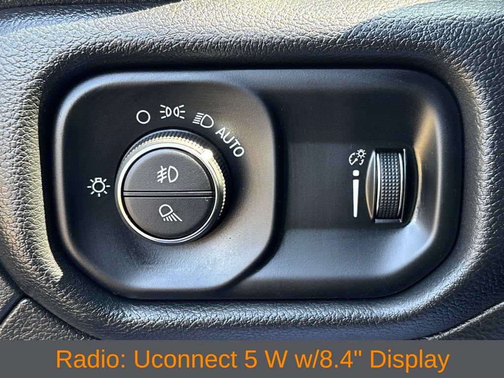 Used 2022 RAM 1500 Big Horn RWD image 12