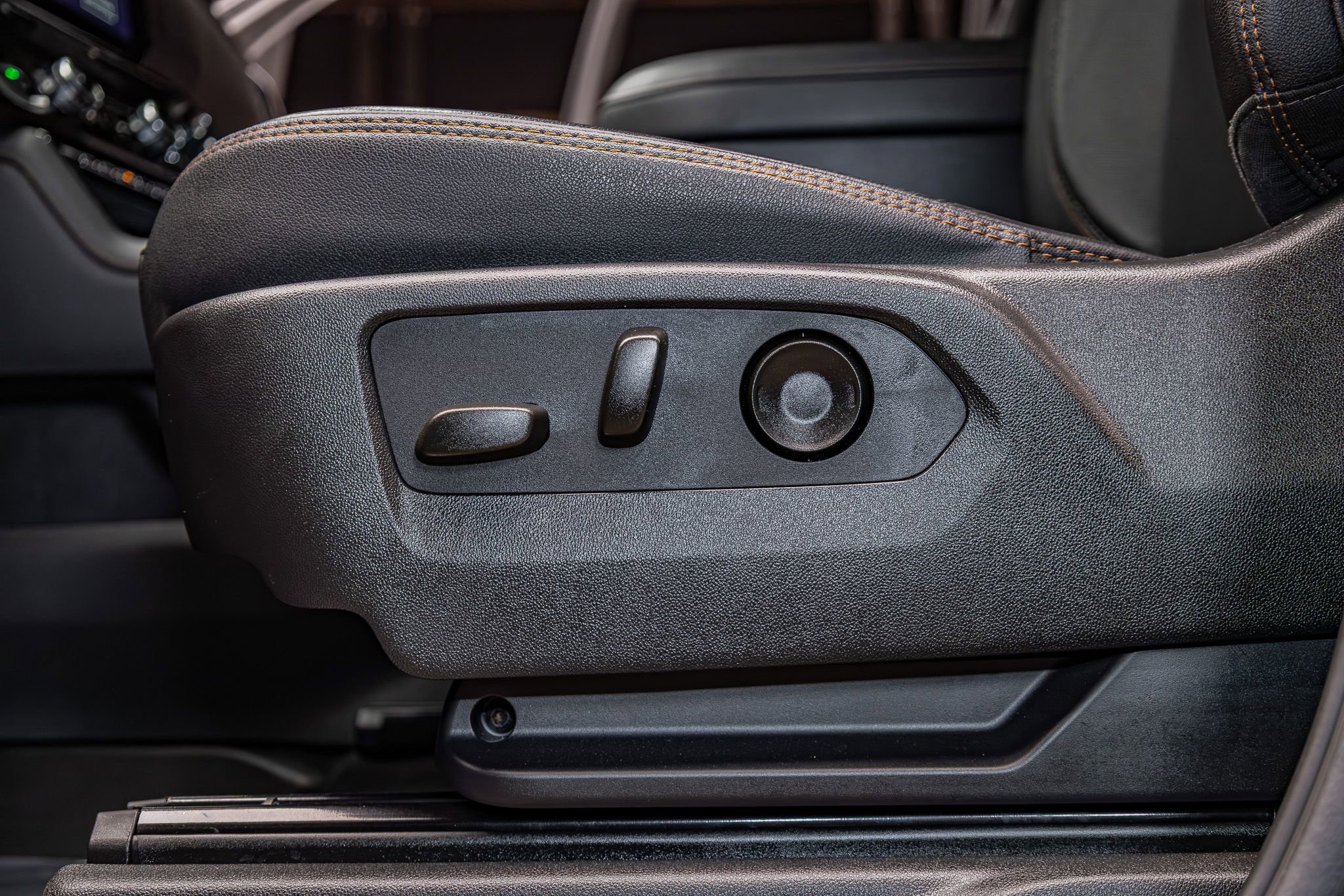 Used 2024 GMC Sierra 2500 AT4 w/ AT4 Premium Plus Package image 20