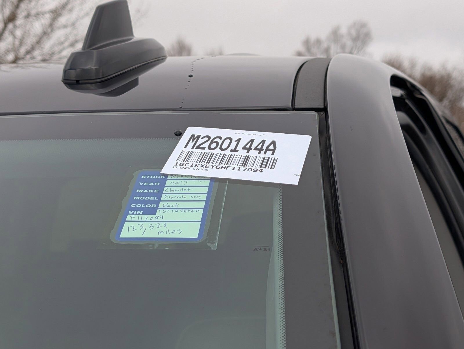 Used 2017 Chevrolet Silverado 2500 High Country w/ Duramax Plus Package image 38