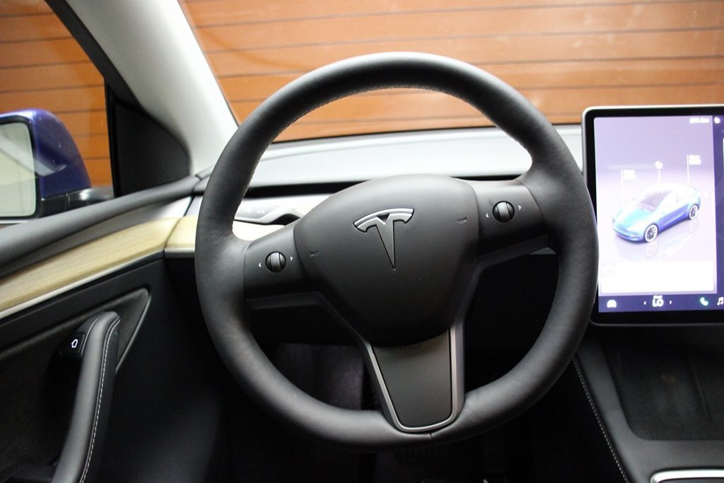 Used 2023 Tesla Model Y Long Range AWD/4WD image 19