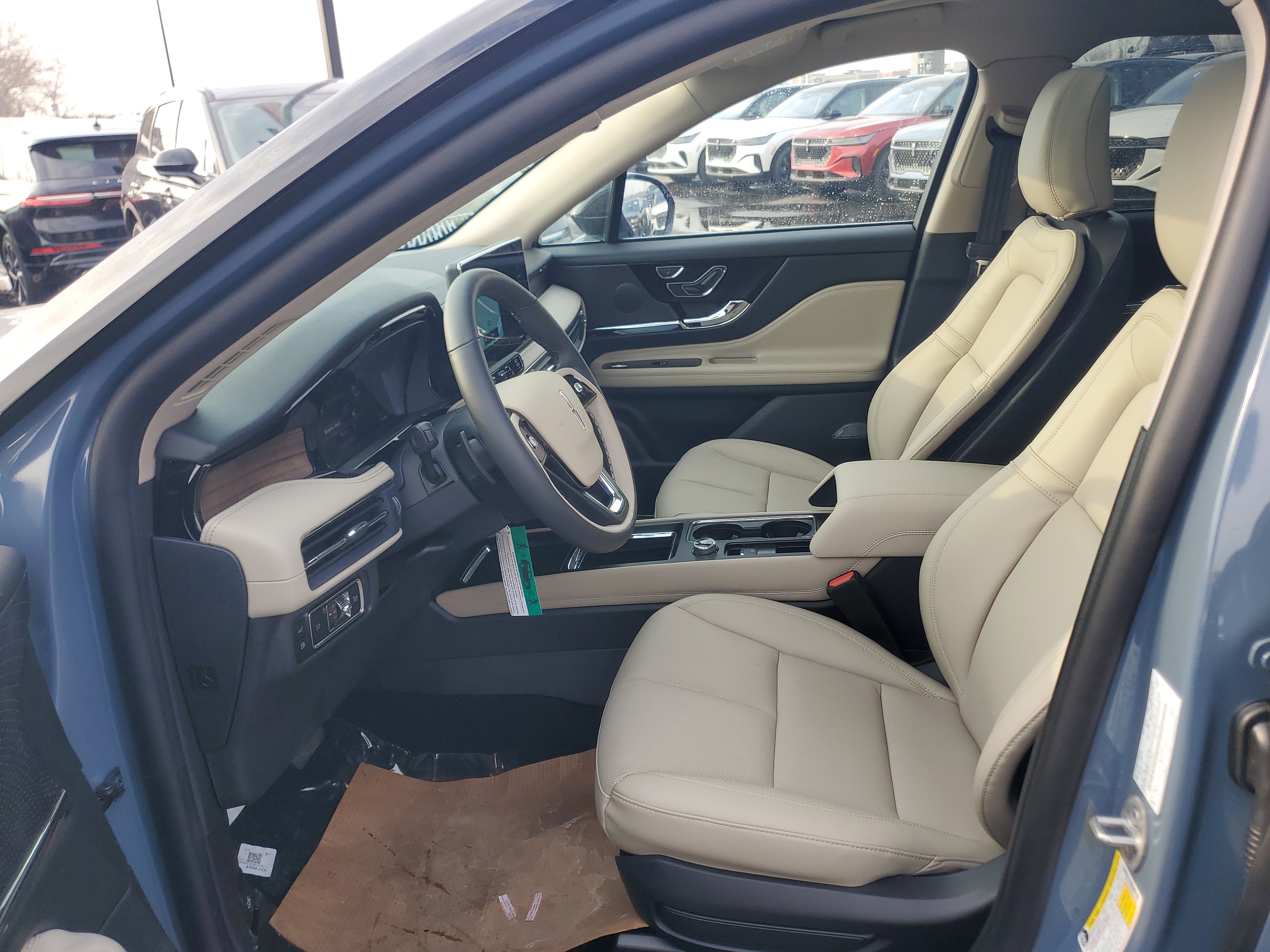 New 2026 Lincoln Corsair Grand Touring w/ Towing Package image 11