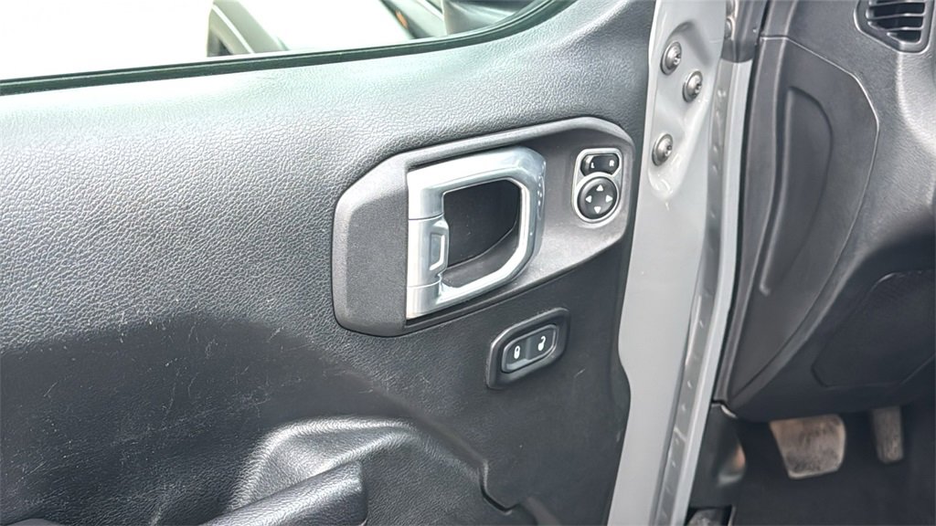 Used 2021 Jeep Wrangler Unlimited Sport image 13