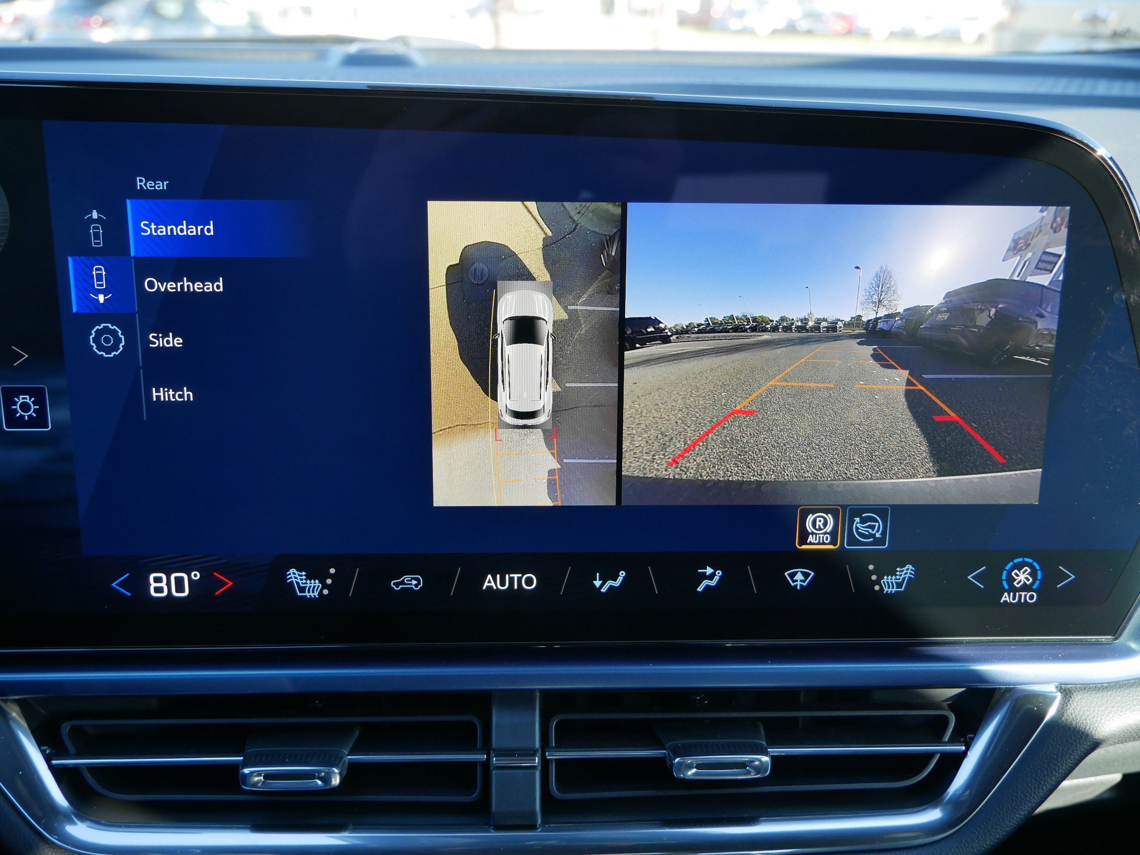 New 2026 Chevrolet Equinox EV LT AWD/4WD image 10