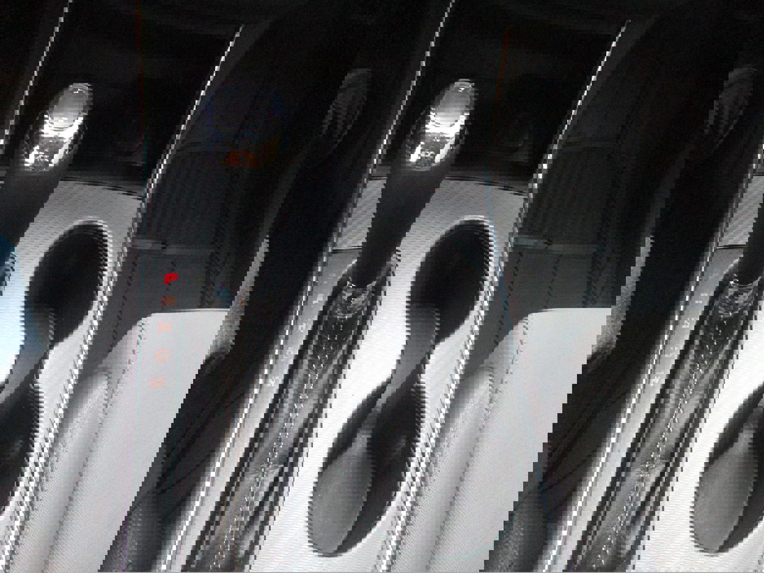 Used 2015 Chevrolet Impala LS w/ LS Convenience Package image 12