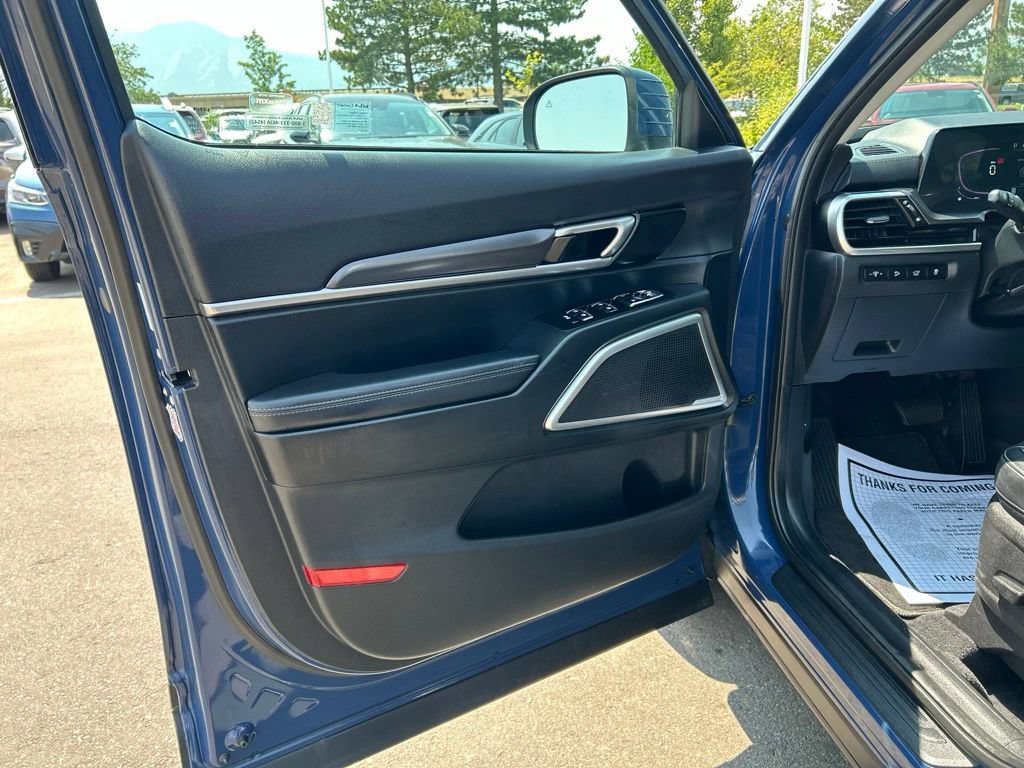 Used 2025 Kia Telluride S AWD/4WD image 22