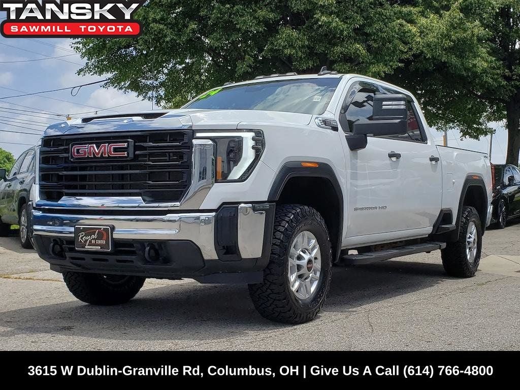 Used 2024 GMC Sierra 2500 Pro AWD/4WD image 1