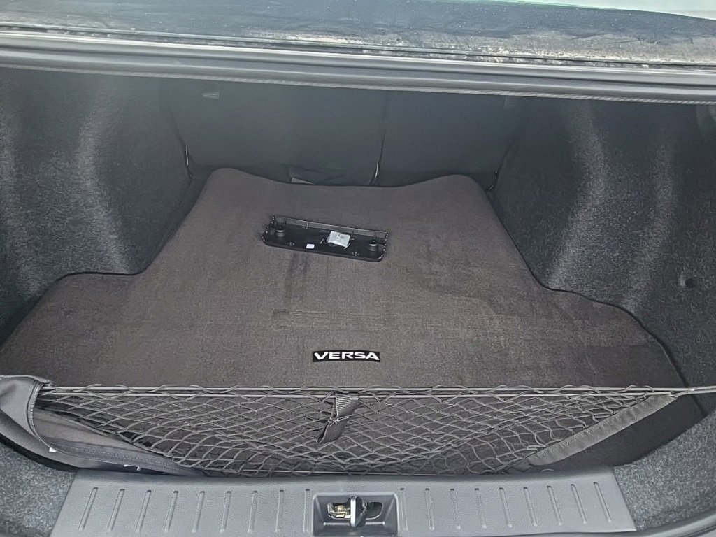 New 2025 Nissan Versa SV w/ Trunk Package image 27