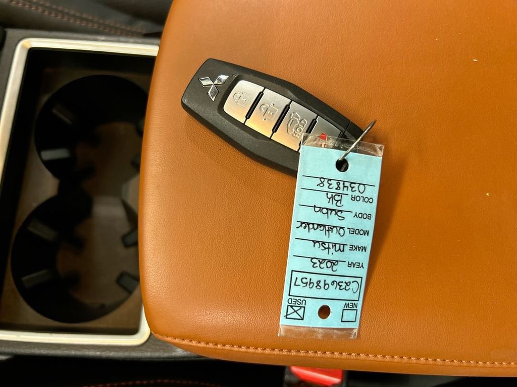 Used 2023 Mitsubishi Outlander SEL 40th Anniversary image 12