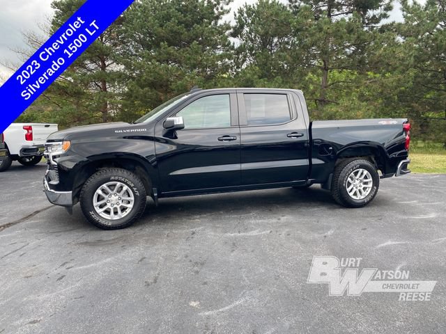 Used 2023 Chevrolet Silverado 1500 LT AWD/4WD image 3