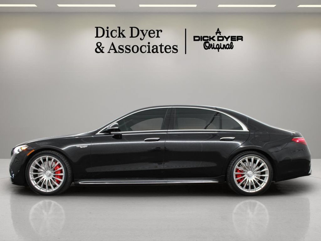 Used 2024 Mercedes-Benz S 63 AMG S image 15