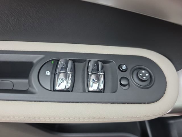 Used 2024 MINI Cooper Countryman S image 44