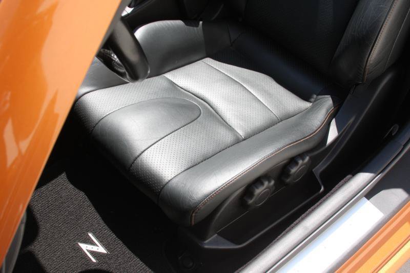 Used 2006 Nissan 350Z Touring RWD image 36