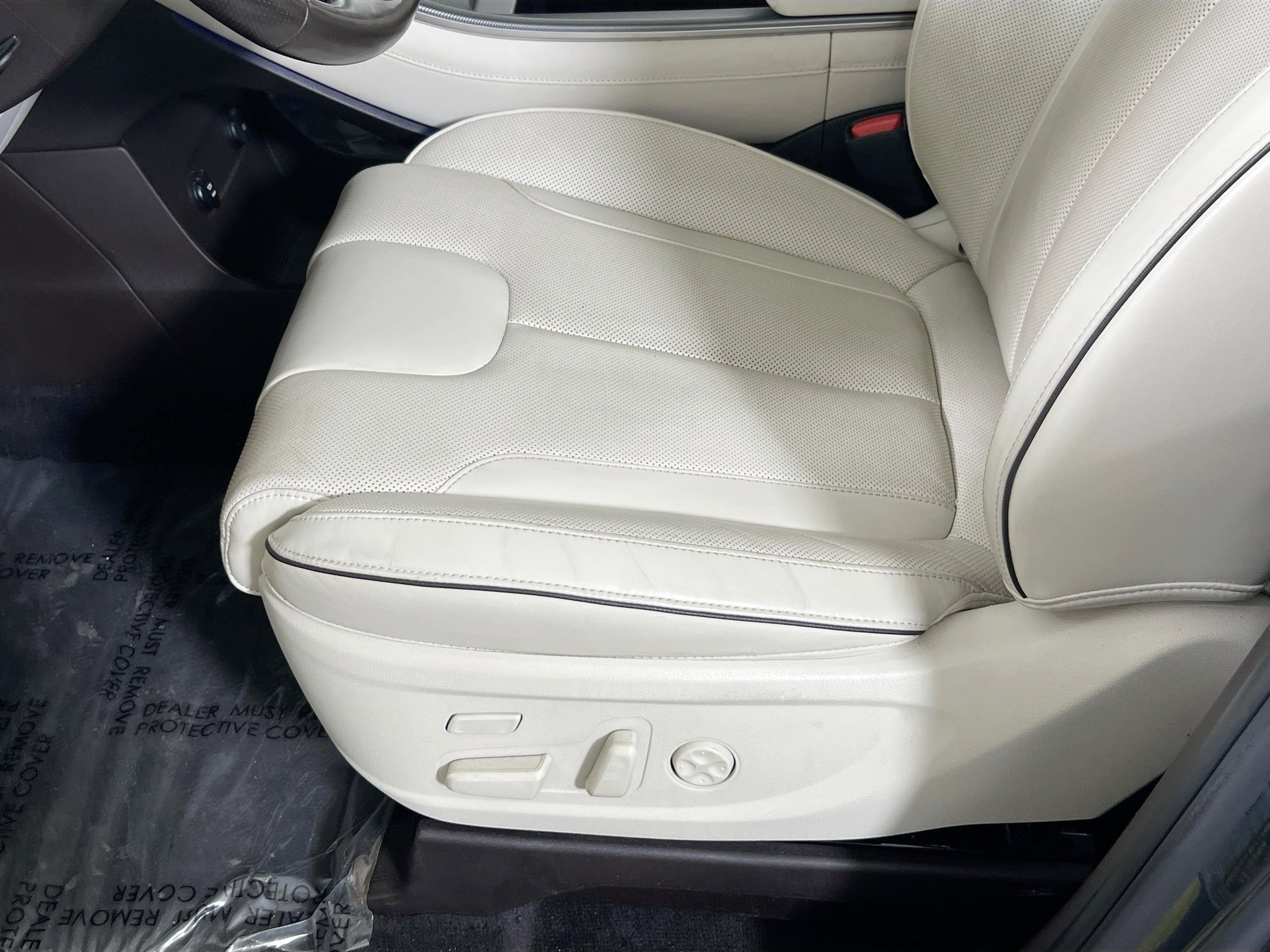 Used 2020 Hyundai Palisade Limited w/ Winter Weather Package image 18