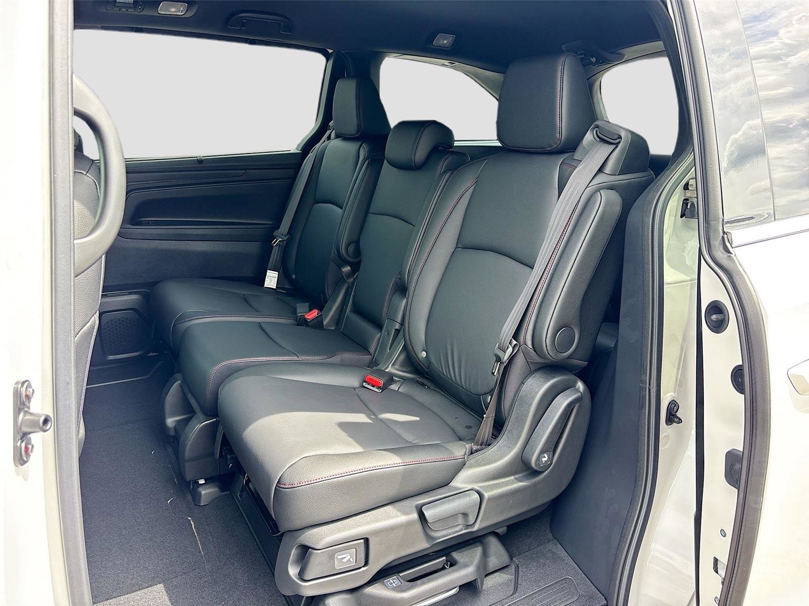 New 2026 Honda Odyssey Sport-L image 28