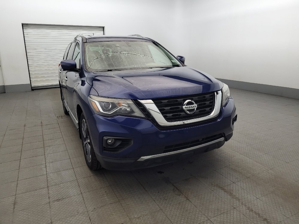 Used 2017 Nissan Pathfinder Platinum AWD/4WD image 14