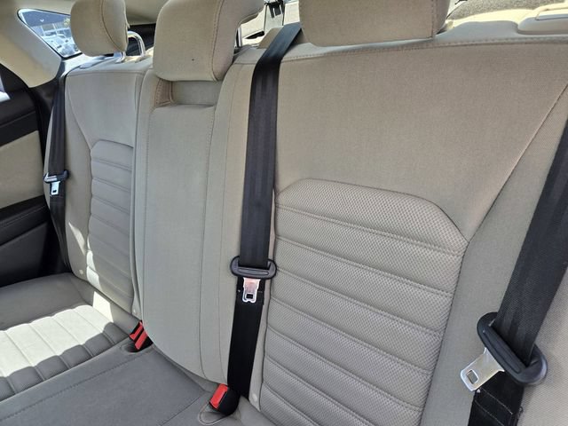 Used 2017 Ford Fusion S FWD image 10