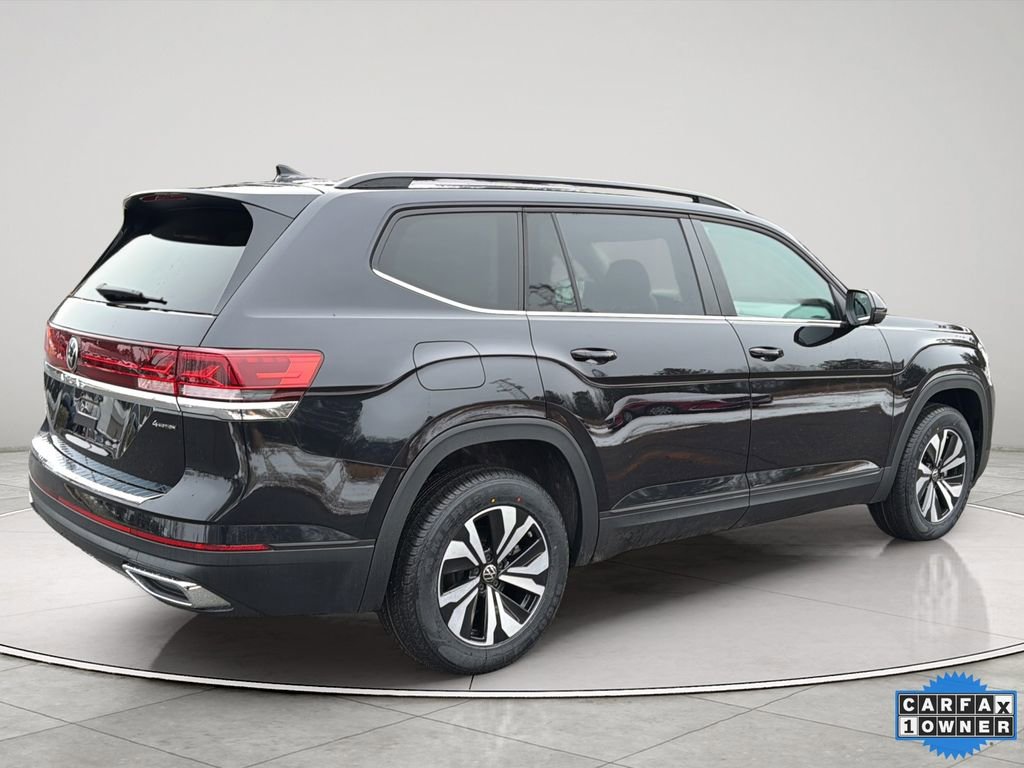 Used 2024 Volkswagen Atlas SE image 5