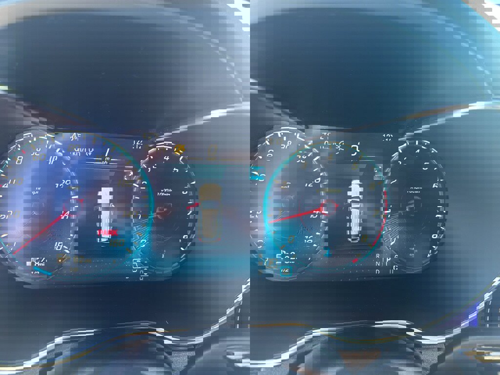 Used 2022 Mercedes-Benz GLC 300 300 4matic image 9