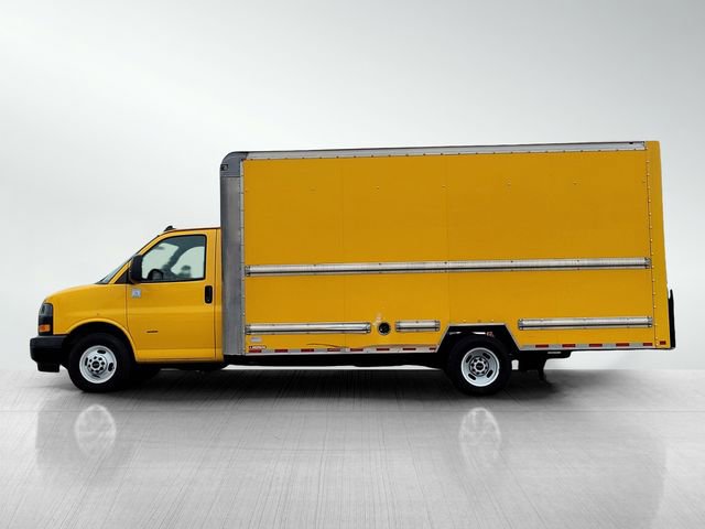 Used 2019 GMC Savana 3500 Extended w/ Driver Convenience Package image 8