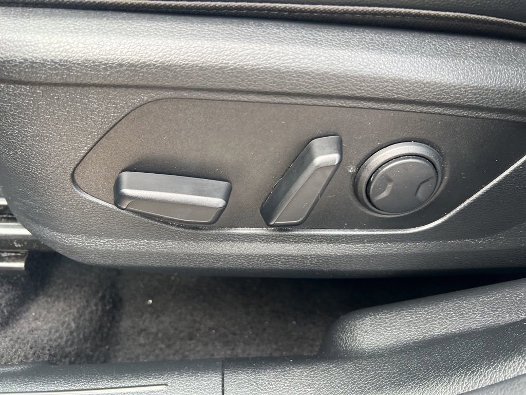 Certified 2024 Kia Sportage EX image 48