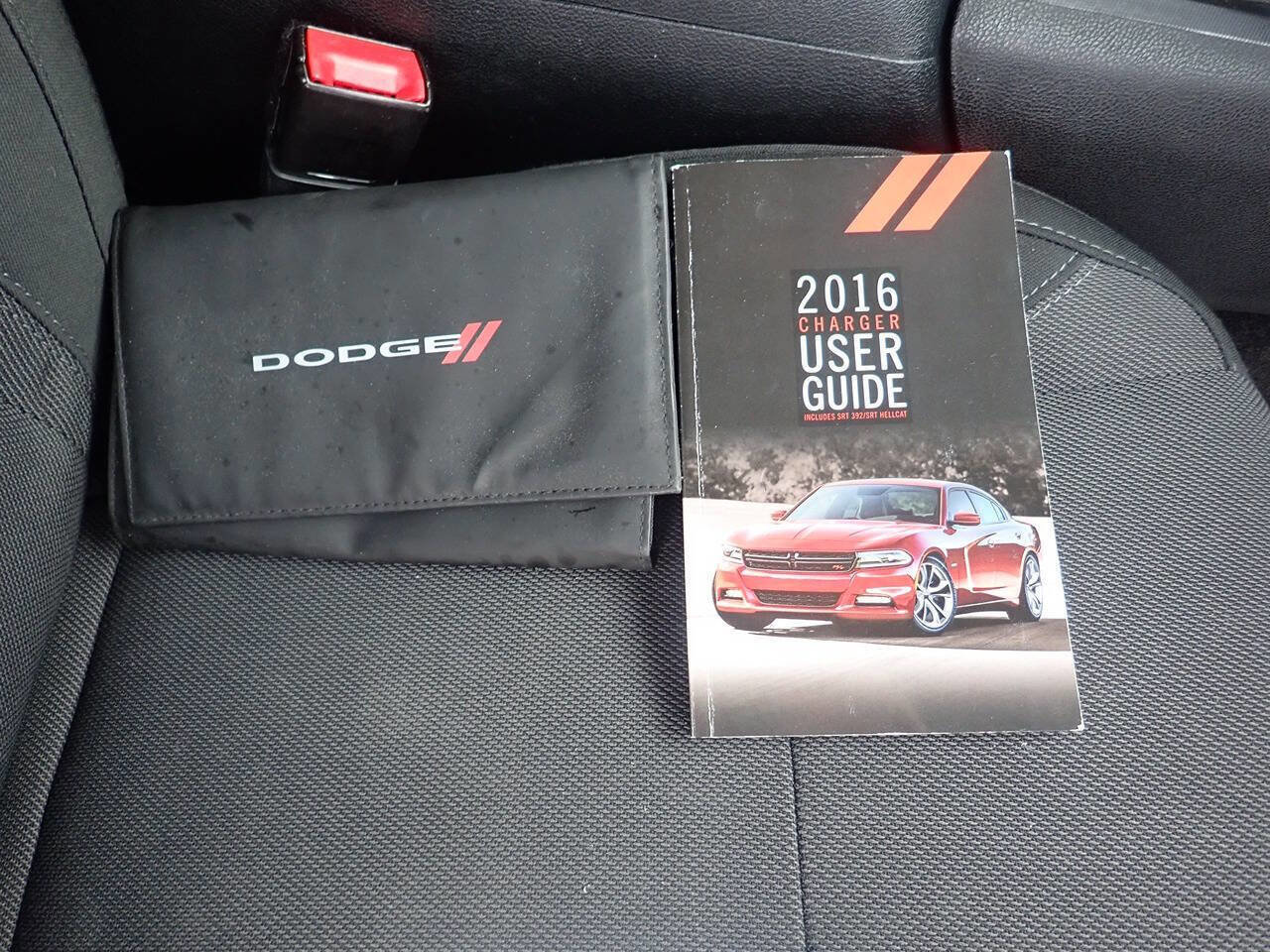 Used 2016 Dodge Charger SXT w/ Rallye Group image 39