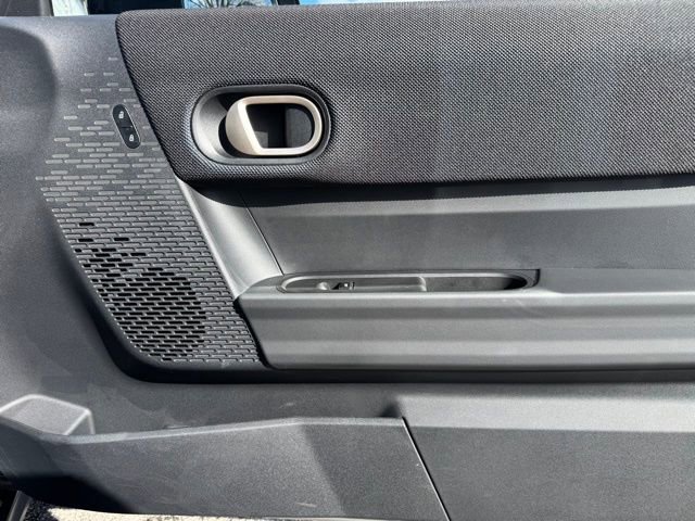 Certified 2025 MINI Cooper S image 27