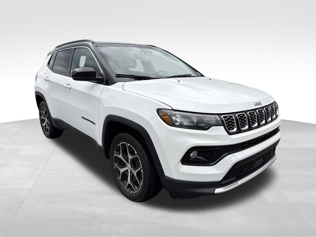 Used 2024 Jeep Compass Limited AWD/4WD image 3